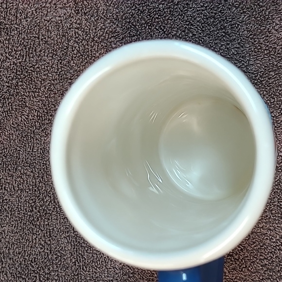 St. Nicholas Square Blue LET IT SNOW 3D Raised Snowman Winter Mug 16oz Holiday - Picture 4 of 4